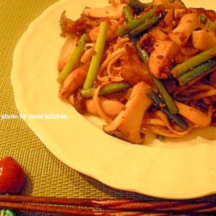 麺つゆとお好みの具で簡単焼きうどん！